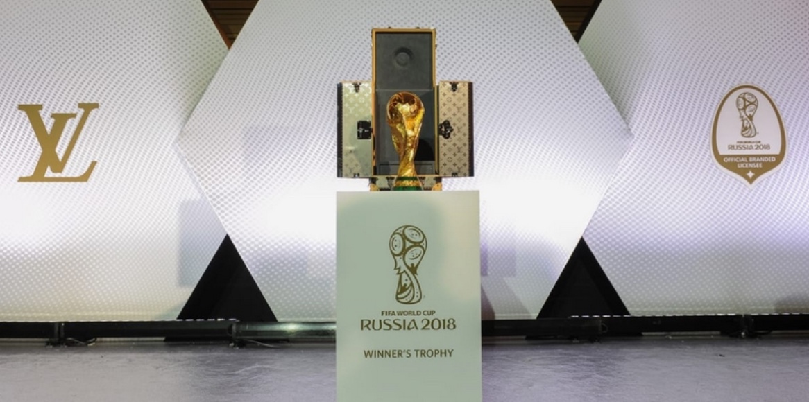 Louis Vuitton and the FIFA World Cup association transform the famous  Paradise Plaza of the Miami Design District into a football field. – Miami  Niche