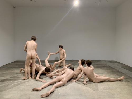 Male Mannquin by Charles Ray, 1990.