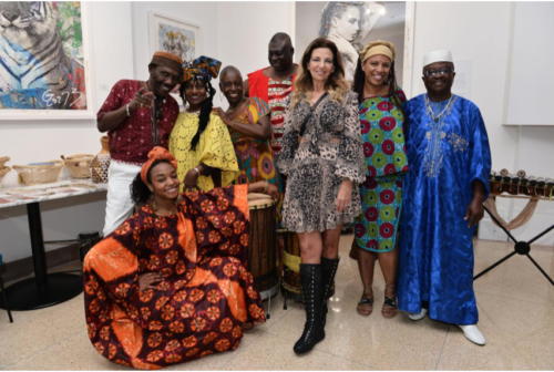 The Sagamore Hotel Owner Ronit Neuman and Delou Africa Dance Ensemble. photo credit World Red Eye